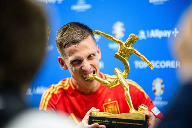 Bilder des Jahres 2024, Sport 07 Juli Sport Themen der Woche KW28 Sport Bilder des Tages BERLIN, GERMANY - 14 JULY, 2024: Dani Olmo, The football match of Final EURO 2024 Spain vs England at Olympic Stadium  Copyright: xVITALIIxKLIUIEVx