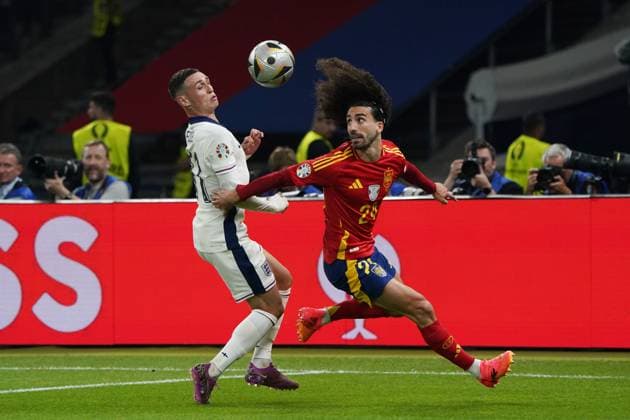Euro 2024, EM 2024, Fussball UEFA; Finale ,Finale , Spanien- England , Olympiastadion, Berlin Phil Foden, England , Marc Cucurella, Spanien