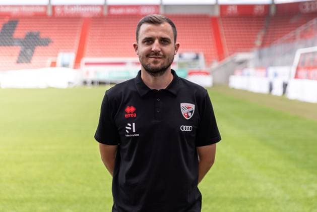 Co-Trainer Fabian Reichler (FCI); FC Ingolstadt 04; 3.Liga, Porträttermin 2024 2025, ; FC Ingolstadt 04 Saison 2024 2025 photoshoot, Headshot, Porträt, Vorstellung, Präsentation, Pressetermin, Fußball, GER