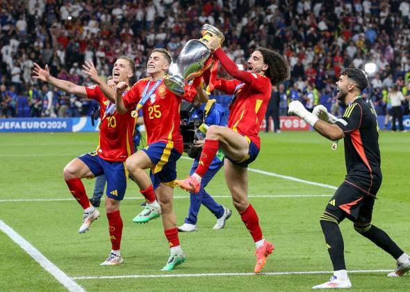 Spain v England Spain Forward Dani Olmo Leipzig Spain Forward Fermin Lopez Barcelona Spain Defender Marc Cucurella Chelsea celebrate winning during the Spain v England UEFA EURO, EM, Europameisterschaft,Fussball 2024 Final at the Olympiastadion Stadium, Berlin, Germany on 14 July 2024 Editorial use only. All images are copyright Every Second Media Limited. No images may be reproduced without prior permission. Copyright: xIMAGO EveryxSecondxMediax ESM-1060-0215