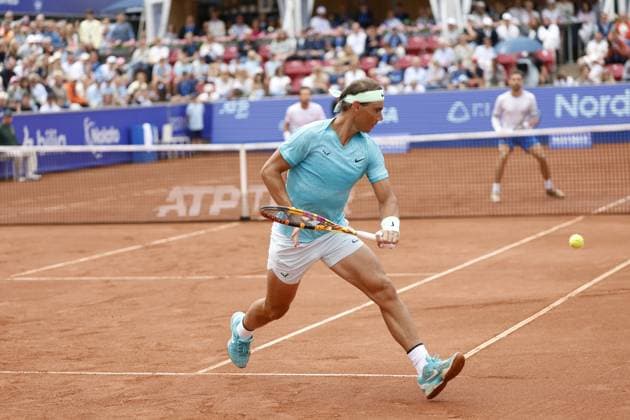 BASTAD, SVERIGE 20240715 Rafael Nadal (ESP) när han och Casper Ruud (NOR) mötert Guido Andreozzi (ARG) och Miguel Reyes-Varela (MEX) i dubbel under Nordea Open i Bastad pa mandagen BASTAD SVERIGE x9200x