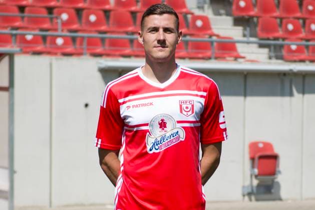 Halle, Deutschland 15. Juli 2024: Regionalliga Nordost Teamfoto - 2024 2025 - Hallescher FC Im Bild: Marius Hauptmann (Halle) Leuna Chemie Stadion Sachsen-Anhalt Copyright: xFotostandx xBallaschx