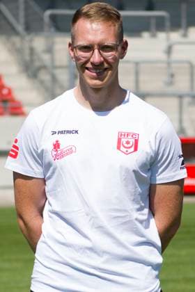 Halle, Deutschland 15. Juli 2024: Regionalliga Nordost Teamfoto - 2024 2025 - Hallescher FC Im Bild: Athletiktrainer John Brandes (Halle) Leuna Chemie Stadion Sachsen-Anhalt Copyright: xFotostandx xBallaschx