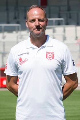 Halle, Deutschland 15. Juli 2024: Regionalliga Nordost Teamfoto - 2024 2025 - Hallescher FC Im Bild: Torwarttrainer Norman Becker (Halle) Leuna Chemie Stadion Sachsen-Anhalt Copyright: xFotostandx xBallaschx