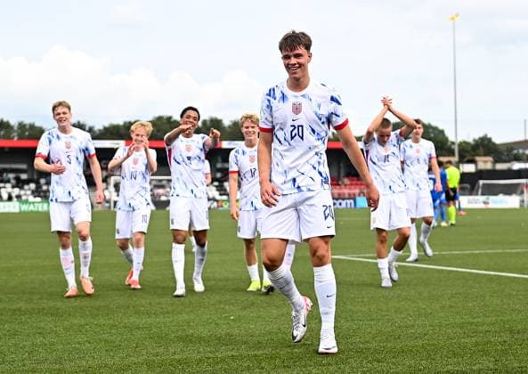 240715 Daniel Braut of Norway celebrates after scoring his side s first goal during the UEFA European Under-19 Championship group stage football match between Italy and Norway on July 15, 2024 in Belfast. Photo: Ben McShane BILDBYRAN Cop 275 SPF002 bbeng fotboll football fotball soccer uefa european under-19 championship euro under-19 u19-em u19 norge norway italia italy italien Copyright: SPORTSFILE BB240715BB515