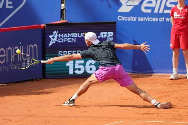 Tennis Herren ATP, Tennis Herren Tennis Herren Tour 500 European Open Hamburg, Hamburg Open ATP 500 2024 , 15.07.2024, Maximilian Marterer (GER) spielt eine Rückhand, muss sich strecken Copyright: FernandoxSoares