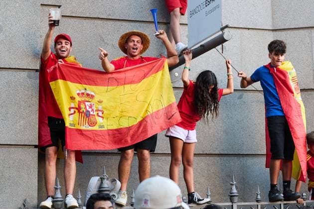 The Celebration Of The Eurocup In Madrid Spaniards are celebrating winning the EuroCup in Madrid, Spain, on July 15, 2024. Madrid Spain  Copyright: xHazhardxEspinozaxVallejosx originalFilename:espinoza-15072024240715_npJZU.jpg