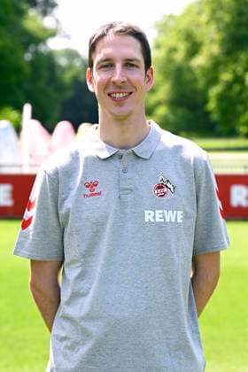 Physiotherapeut Marvin Kreuzwieser; 1. FC Köln; 2.BL, Porträttermin 2024 2025