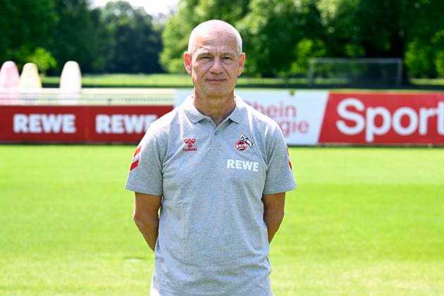 Busfahrer Michael Liebetrut; 1. FC Köln; 2.BL, Porträttermin 2024 2025