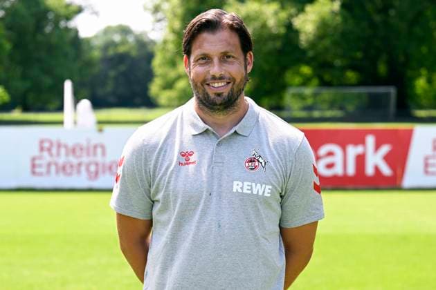 Teammanager Marius Laux; 1. FC Köln; 2.BL, Porträttermin 2024 2025