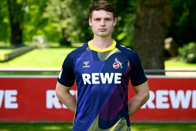 Jonas Urbig; 1. FC Köln; 2.BL, Porträttermin 2024 2025
