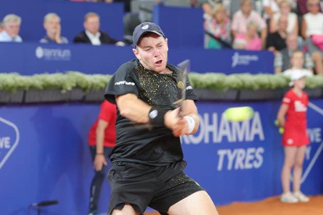 Tennis Herren ATP, Tennis Herren Tennis Herren Tour 500 European Open Hamburg, Hamburg Open ATP 500 2024 , 16.07.2024, Dominik Koepfer (GER) spielt eine Rückhand Copyright: FernandoxSoares