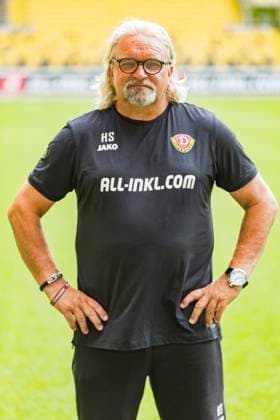 16.07.2024, xomx, Fussball 3.Liga, Dynamo Dresden - Fototermin Saison 2024 25, Porträttermin 2024 2025 emspor, Bild: Heiko Scholz (Co-Trainer). Portrait, Portraet, (DFL DFB REGULATIONS PROHIBIT ANY USE OF PHOTOGRAPHS as IMAGE SEQUENCES and or QUASI-VIDEO) Dresden