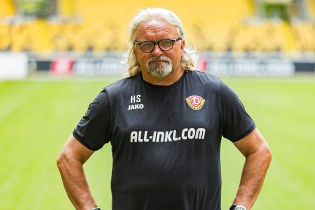 16.07.2024, xomx, Fussball 3.Liga, Dynamo Dresden - Fototermin Saison 2024 25, Porträttermin 2024 2025 emspor, Bild: Heiko Scholz (Co-Trainer). Portrait, Portraet, (DFL DFB REGULATIONS PROHIBIT ANY USE OF PHOTOGRAPHS as IMAGE SEQUENCES and or QUASI-VIDEO) Dresden
