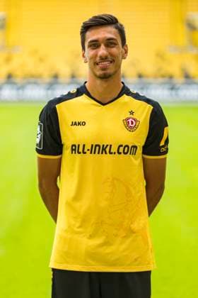 16.07.2024, xomx, Fussball 3.Liga, Dynamo Dresden - Fototermin Saison 2024 25, Porträttermin 2024 2025 emspor, Bild: Claudio Kammerknecht ( 15). Portrait, Portraet, (DFL DFB REGULATIONS PROHIBIT ANY USE OF PHOTOGRAPHS as IMAGE SEQUENCES and or QUASI-VIDEO) Dresden