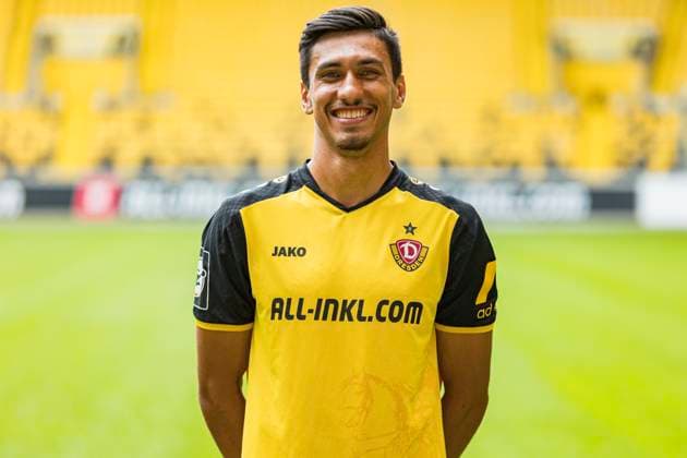16.07.2024, xomx, Fussball 3.Liga, Dynamo Dresden - Fototermin Saison 2024 25, Porträttermin 2024 2025 emspor, Bild: Claudio Kammerknecht ( 15). Portrait, Portraet, (DFL DFB REGULATIONS PROHIBIT ANY USE OF PHOTOGRAPHS as IMAGE SEQUENCES and or QUASI-VIDEO) Dresden