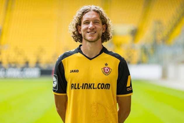 16.07.2024, xomx, Fussball 3.Liga, Dynamo Dresden - Fototermin Saison 2024 25, Porträttermin 2024 2025 emspor, Bild: Vinko Sapina ( 5). Portrait, Portraet, (DFL DFB REGULATIONS PROHIBIT ANY USE OF PHOTOGRAPHS as IMAGE SEQUENCES and or QUASI-VIDEO) Dresden