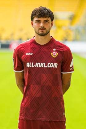 16.07.2024, xomx, Fussball 3.Liga, Dynamo Dresden - Fototermin Saison 2024 25, Porträttermin 2024 2025 emspor, Bild: Tim Schreiber ( 1). Portrait, Portraet, (DFL DFB REGULATIONS PROHIBIT ANY USE OF PHOTOGRAPHS as IMAGE SEQUENCES and or QUASI-VIDEO) Dresden