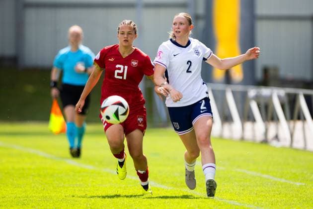Evie Rabjohn of England, Nadja Uvalin of Serbia Serbia U19 v England U19, UEFA Women s U19 Championships, Group a, Football, Marijampoleje Football Stadium, Marijampole, Lithuania - 17 Jul 2024 Editorial use only  Copyright: xNikoaxKrstic Shutterstockx 14587245ac