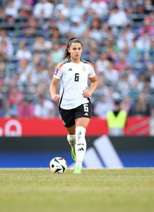Hannover , Fußball Länderspiel Frauen Deutschland vs. Österreich , Lena Sophie Oberdorf (Deutschland)
