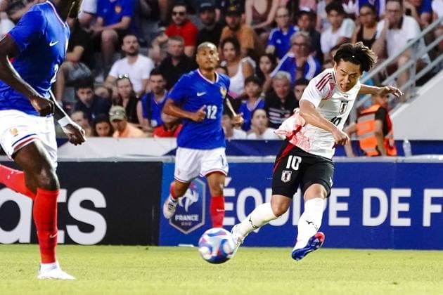SAITO Koki (10 - Japon) FOOTBALL : France vs Japon - Match amical de préparation aux JO Paris 2024 - Toulon - 17 07 2024 NorbertScanella Panoramic 