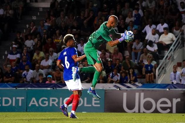 Désiré Doué (6 - France) - KOKUBO Leobrian (1 - Japon) FOOTBALL : France vs Japon - Match amical de préparation aux JO Paris 2024 - Toulon - 17 07 2024 NorbertScanella Panoramic 