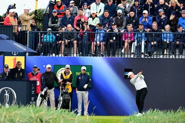 Justin Leonard hits the first tee shot of the 152nd Open Championship at Royal Troon. The British Open Championship, Day One, Golf, Royal Troon, Troon, UK - 18 July 2024  Copyright: xGreigxCowie Shutterstockx 14587994a