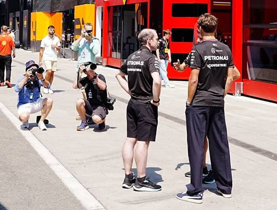 18.07.2024, Hungaroring, Budapest, FORMULA 1 HUNGARIAN GRAND PRIX 2024 , im Bild George Russell (GBR), Mercedes-AMG Petronas Formula One Team Defodi-506_20240718_hbr_0286