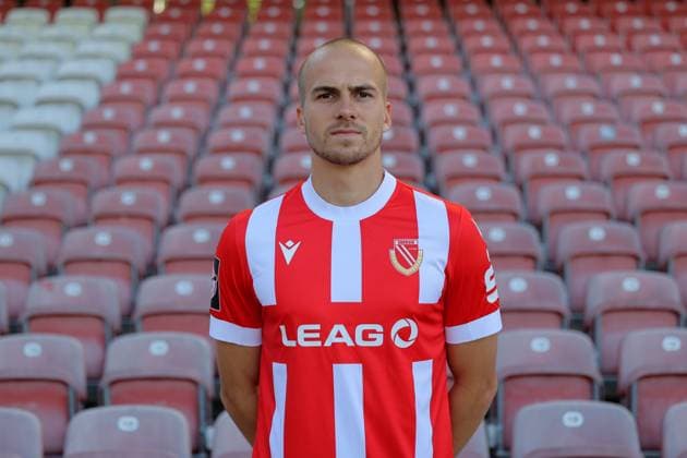 Phil Halbauer; FC Energie Cottbus; 3. Liga, Porträttermin 2024 2025 FC Energie Cottbus, 3. Liga, Porträttermin 2024 2025