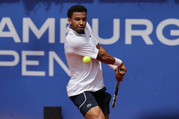 Tennis Herren ATP, Tennis Herren Tennis Herren Tour 500 European Open Hamburg, Hamburg Open ATP 500 2024 , 18.07.2024 , Arthur Fils FRA spielt eine Rückhand Copyright: FernandoxSoares