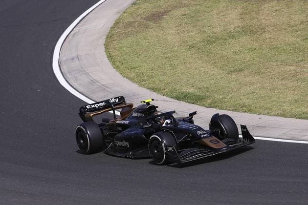09 APX GP Modified F2 car prepared by Mercedes Applied Science and Carlin for the fictional Apex team in the F1 movie by Apple Studios Bruckheimer Films, action during the Formula 1 Hungarian Grand Prix 2024, 13th round of the 2024 Formula One World Championship, WM, Weltmeisterschaft from July 19 to 21, 2024 on the Hungaroring, in Mogyorod, Hungary - F1 - HUNGARIAN GRAND PRIX 2024 DPPI Panoramic  240718_R11_UNGHERIA_DP_EA021027