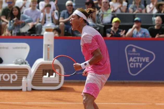 Tennis Herren ATP, Tennis Herren Tennis Herren Tour 500 European Open Hamburg, Hamburg Open ATP 500 2024 , 18.07.2024 , Zhizhen Zhang CHN freut sich über den Sieg Copyright: FernandoxSoares