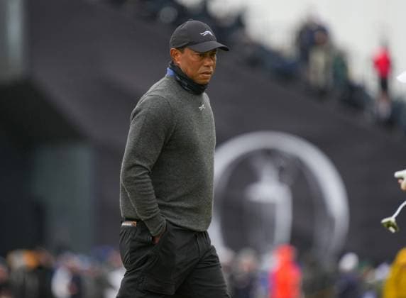 Tiger Woods on the 1st hole. The British Open Championship, Day One, Golf, Royal Troon, Troon, UK - 18 July 2024  Copyright: xStuartxWallace Shutterstockx 14588001bt
