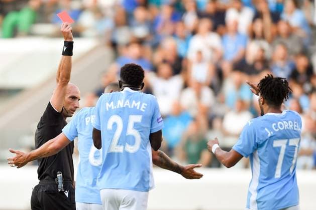 Fußball, EL Quali, Paphos FC - IF Elfsborg 240718 Joao Correia of Pafos receives a red card during the UEFA Europa League qualification match between Pafos and Elfsborg on July 18, 2024 in Limassol. Photo: Alex Nicodim BILDBYRAN COP 282 AN0007 fotboll football soccer fotball uefa europa league pafos elfsborg bbeng depp Copyright: ALEXxNICODIM BB240718BB616