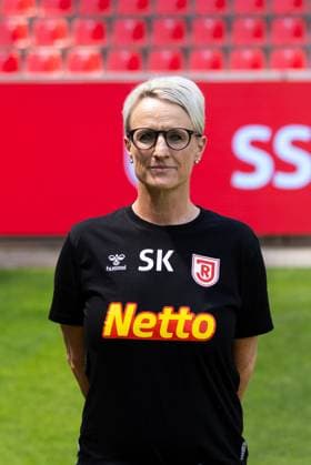 18.07.2024, Fussball, GER, Saison 2024 2025, 2.Liga,Pressetermin, SSV Jahn Regensburg Katja Schöppl; SSV Jahn Regensburg, 2. BL, Porträttermin 2024 2025 DFL REGULATIONS PROHIBIT ANY USE OF PHOTOGRAPHS AS IMAGE SEQUENCES AND OR QUASI-VIDEO. Regensburg Bayern Deutschland Jahnstadion Regensburg