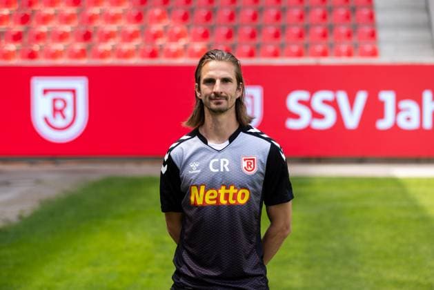 18.07.2024, Fussball, GER, Saison 2024 2025, 2.Liga,Pressetermin, SSV Jahn Regensburg Christoph Retzler; SSV Jahn Regensburg, 2. BL, Porträttermin 2024 2025 DFL REGULATIONS PROHIBIT ANY USE OF PHOTOGRAPHS AS IMAGE SEQUENCES AND OR QUASI-VIDEO. Regensburg Bayern Deutschland Jahnstadion Regensburg