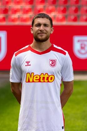 18.07.2024, Fussball, GER, Saison 2024 2025, 2.Liga,Pressetermin, SSV Jahn Regensburg Oscar Schönfelder; SSV Jahn Regensburg, 2. BL, Porträttermin 2024 2025 DFL REGULATIONS PROHIBIT ANY USE OF PHOTOGRAPHS AS IMAGE SEQUENCES AND OR QUASI-VIDEO. Regensburg Bayern Deutschland Jahnstadion Regensburg