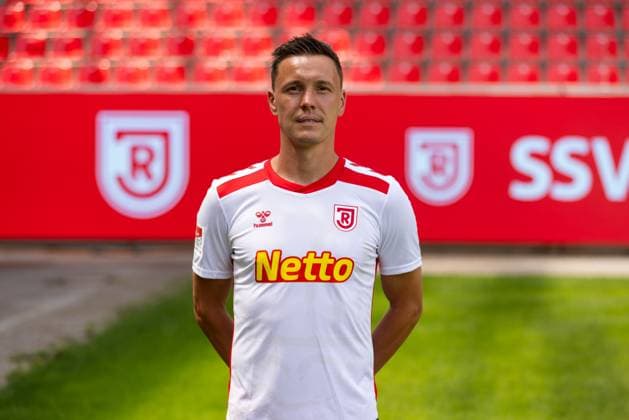 18.07.2024, Fussball, GER, Saison 2024 2025, 2.Liga,Pressetermin, SSV Jahn Regensburg Alexander Bittroff; SSV Jahn Regensburg, 2. BL, Porträttermin 2024 2025 DFL REGULATIONS PROHIBIT ANY USE OF PHOTOGRAPHS AS IMAGE SEQUENCES AND OR QUASI-VIDEO. Regensburg Bayern Deutschland Jahnstadion Regensburg