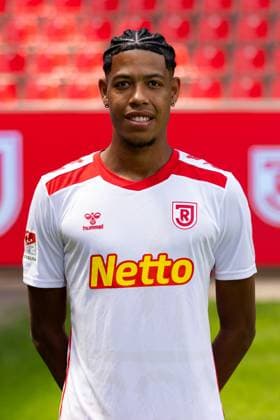 18.07.2024, Fussball, GER, Saison 2024 2025, 2.Liga,Pressetermin, SSV Jahn Regensburg Noah Ganaus; SSV Jahn Regensburg, 2. BL, Porträttermin 2024 2025 DFL REGULATIONS PROHIBIT ANY USE OF PHOTOGRAPHS AS IMAGE SEQUENCES AND OR QUASI-VIDEO. Regensburg Bayern Deutschland Jahnstadion Regensburg