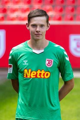 18.07.2024, Fussball, GER, Saison 2024 2025, 2.Liga,Pressetermin, SSV Jahn Regensburg Timo Kurzka; SSV Jahn Regensburg, 2. BL, Porträttermin 2024 2025 DFL REGULATIONS PROHIBIT ANY USE OF PHOTOGRAPHS AS IMAGE SEQUENCES AND OR QUASI-VIDEO. Regensburg Bayern Deutschland Jahnstadion Regensburg