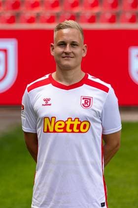18.07.2024, Fussball, GER, Saison 2024 2025, 2.Liga,Pressetermin, SSV Jahn Regensburg Kai Pröger; SSV Jahn Regensburg, 2. BL, Porträttermin 2024 2025 DFL REGULATIONS PROHIBIT ANY USE OF PHOTOGRAPHS AS IMAGE SEQUENCES AND OR QUASI-VIDEO. Regensburg Bayern Deutschland Jahnstadion Regensburg