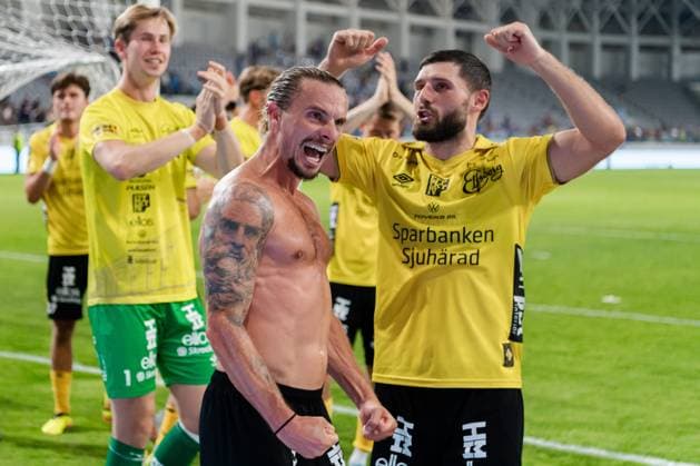 240718 Niklas Hult of Elfsborg celebrates after the UEFA Europa League qualification match between Pafos and Elfsborg on July 18, 2024 in Limassol. Photo: Alex Nicodim BILDBYRAN COP 282 AN0007 fotboll football soccer fotball uefa europa league pafos elfsborg bbeng jubel Copyright: ALEXxNICODIM BB240718BB776