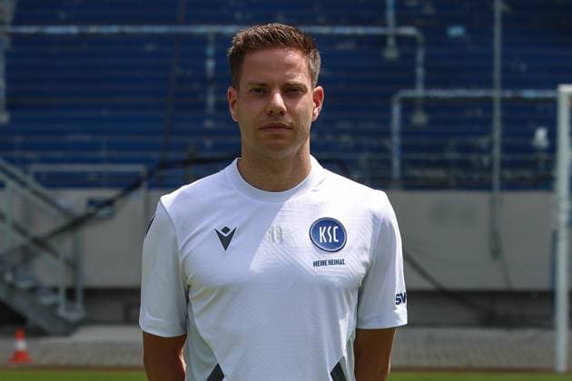 Kevin Benz; Karlsruher SC Physiotherapeut GER, Karlsruher SC, Fussball, 2. Bundesliga, Portraetermin 2024 2025, 18.07.2024 GER, Karlsruher SC, Fussball, 2. Bundesliga, Portraetermin 2024 2025, 18.07.2024 Karlsruhe Copyright: xEibner-Pressefoto JanxPrihodax EP_JPA