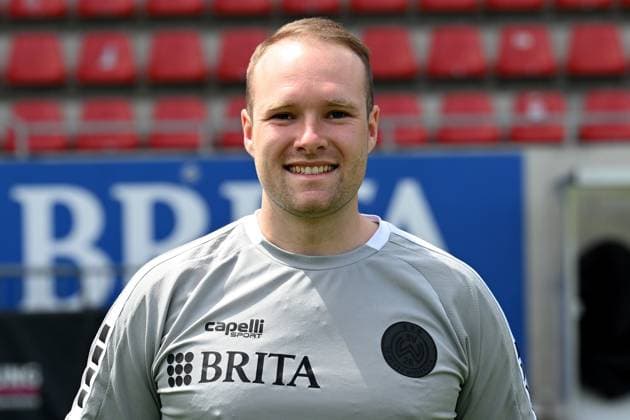 18.07.2024, xjhx, Fussball 3.Liga, SV Wehen Wiesbaden - Fototermin Saison 2024 25, Porträttermin 2024 2025 emspor, v.l. Team-Manager Patrick Glaser (DFL DFB REGULATIONS PROHIBIT ANY USE OF PHOTOGRAPHS as IMAGE SEQUENCES and or QUASI-VIDEO) Wiesbaden
