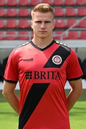 18.07.2024, xjhx, Fussball 3.Liga, SV Wehen Wiesbaden - Fototermin Saison 2024 25, Porträttermin 2024 2025 emspor, v.l. Florian Carstens (DFL DFB REGULATIONS PROHIBIT ANY USE OF PHOTOGRAPHS as IMAGE SEQUENCES and or QUASI-VIDEO) Wiesbaden