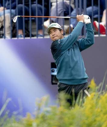 Golf: British Open Japan s Hideki Matsuyama hits off the first tee during the second round of the British Open golf tournament at Royal Troon in Troon, Scotland, on July 19, 2024.  A14AA0003154883P