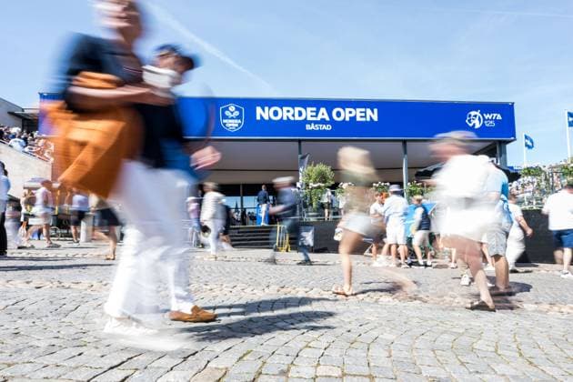240719 Public moving during day 5 of the Nordea Open on July 19, 2024 in Bastad. Photo: Niclas Jönsson BILDBYRAN COP 273 NO0289 tennis ATP, Tennis Herren 250 nordea open bbeng Copyright: NICLASxJÖNSSON BB240719NO002