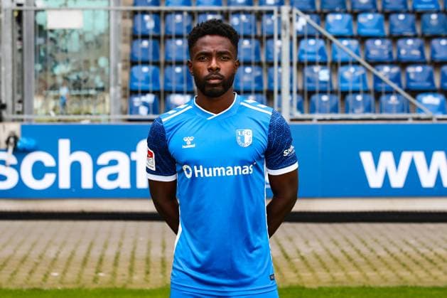 Daniel Heber, 1. FC Magdeburg - 2. Fussball Bundesliga Porträttermin 2. BL 2024 2025 offizieller Fototermin 1. FC Magdeburg in der Avnet Arena in Magdeburg - Porträt, Portrait, Einzelbild, Deutschland, Fussball, Maenner, GER, 18.07.2024