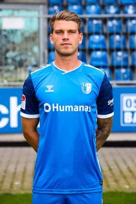 Marcus Mathisen, 1. FC Magdeburg - 2. Fussball Bundesliga Porträttermin 2. BL 2024 2025 offizieller Fototermin 1. FC Magdeburg in der Avnet Arena in Magdeburg - Porträt, Portrait, Einzelbild, Deutschland, Fussball, Maenner, GER, 18.07.2024