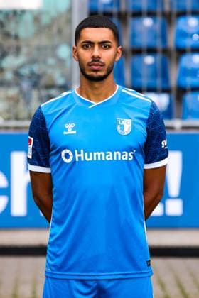 Tarek Chahed, 1. FC Magdeburg - 2. Fussball Bundesliga Porträttermin 2. BL 2024 2025 offizieller Fototermin 1. FC Magdeburg in der Avnet Arena in Magdeburg - Porträt, Portrait, Einzelbild, Deutschland, Fussball, Maenner, GER, 18.07.2024